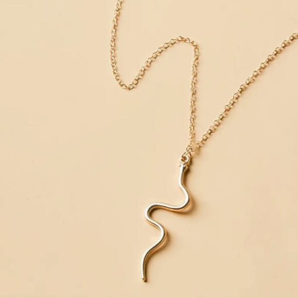 NEW 18K Gold Plated Snake Chain Drop Y-Necklace - Picture 2 of 3